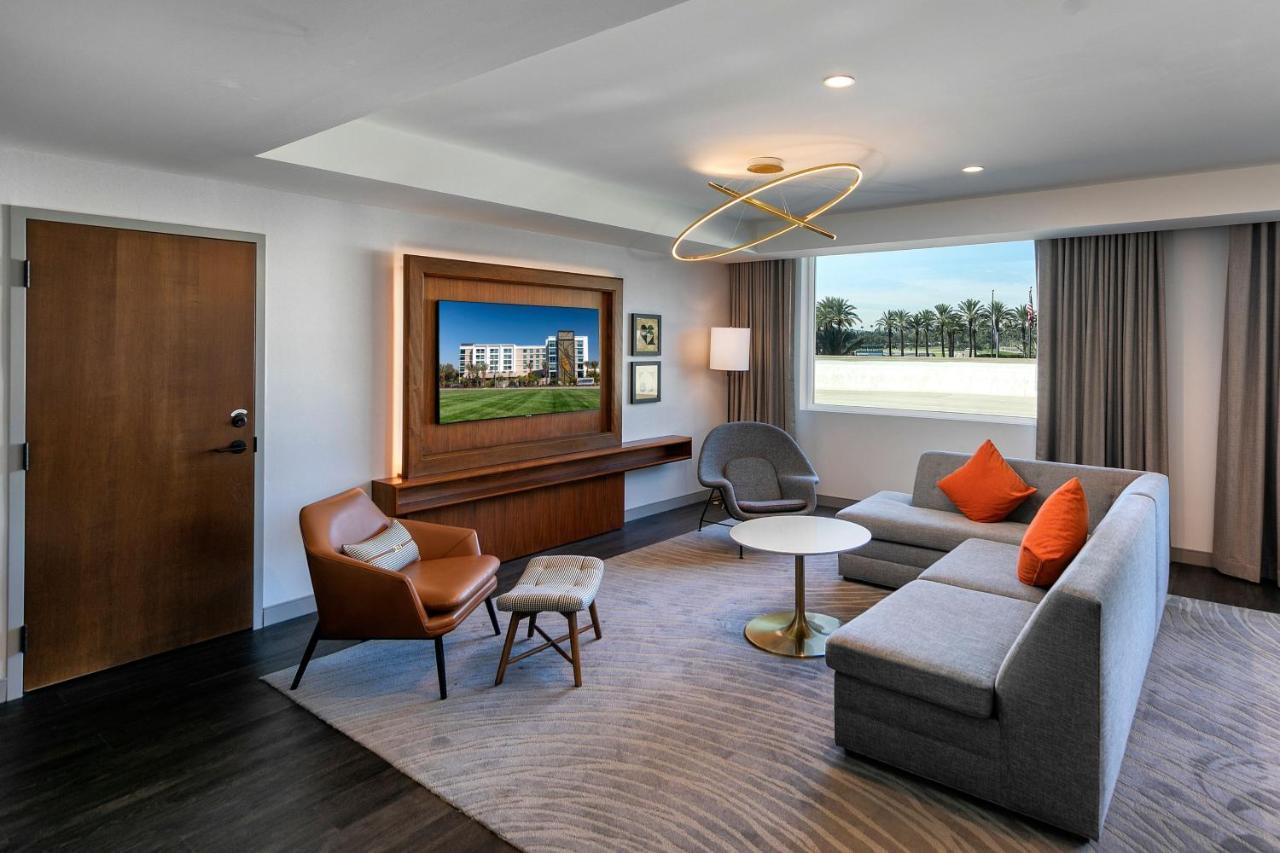 Le Meridien Pasadena アルカディア エクステリア 写真