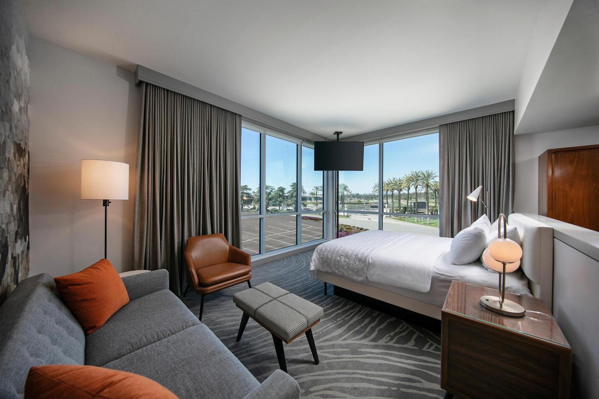 Le Meridien Pasadena アルカディア エクステリア 写真