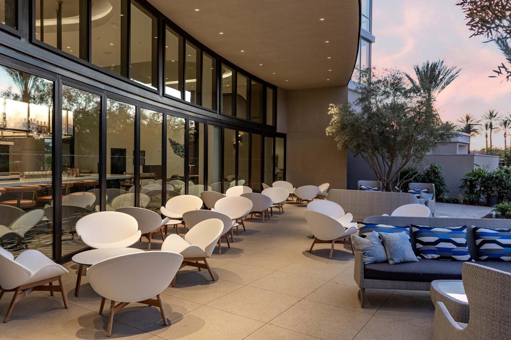 Le Meridien Pasadena アルカディア エクステリア 写真